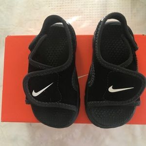 Nike kids sandals